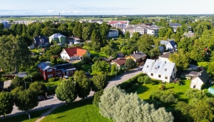 DJI_20260729184314_0028_D-2048x1152
